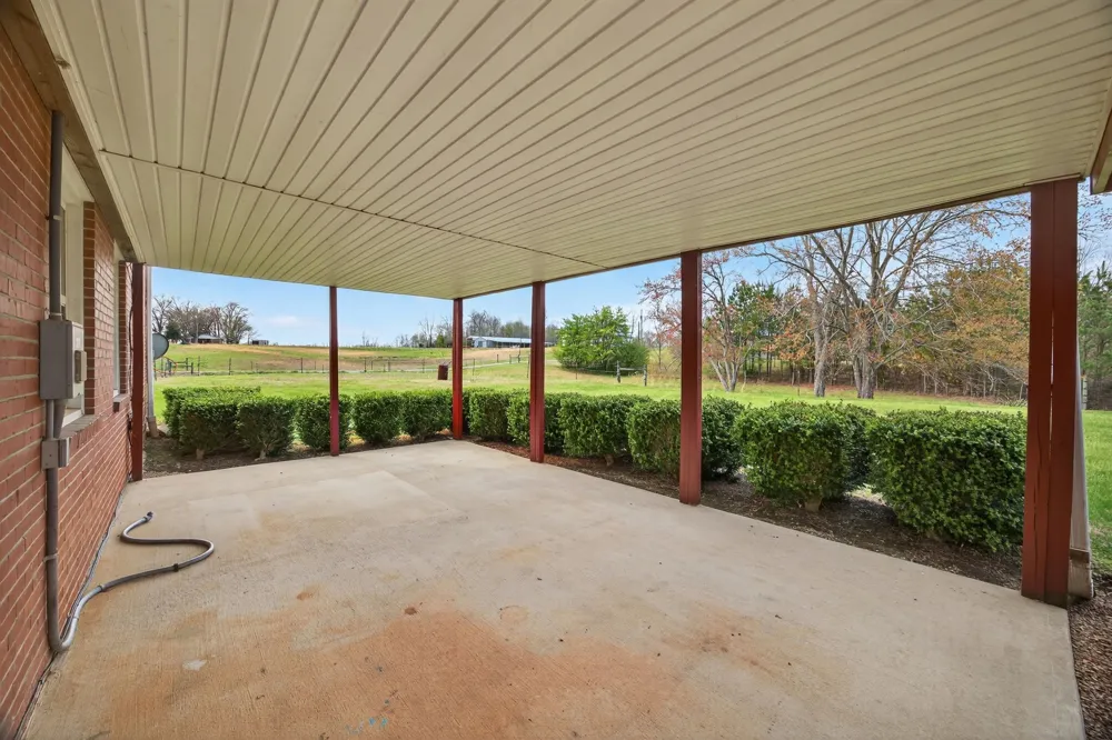 165 Almyra Rd Sparta, TN 38583