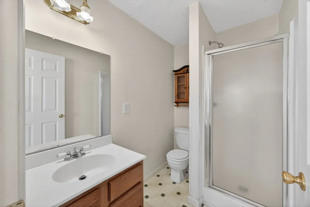165 Almyra Rd Sparta, TN 38583
