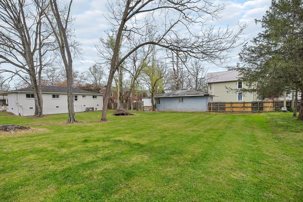 106 N Main St Sparta, TN 38583