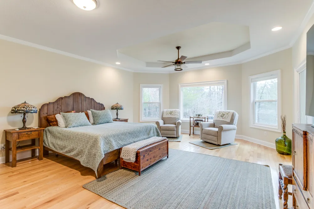 374 Eagle Lake Rd Coalmont, TN 37313