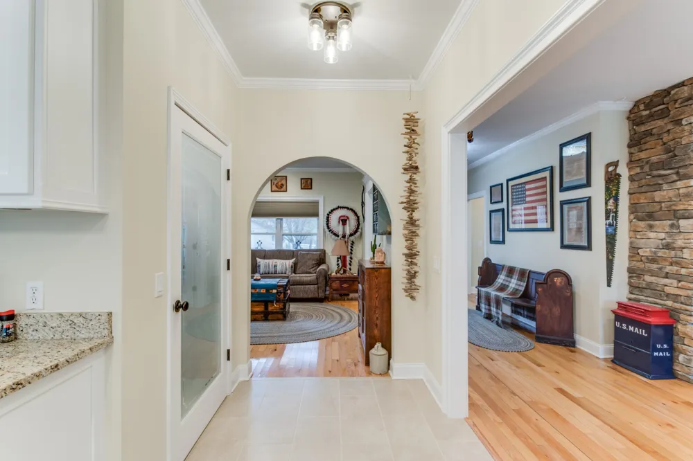 374 Eagle Lake Rd Coalmont, TN 37313