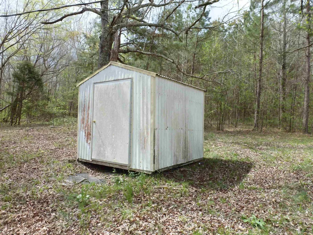 2330 Ligon Springs Rd Russellville, AL 35654