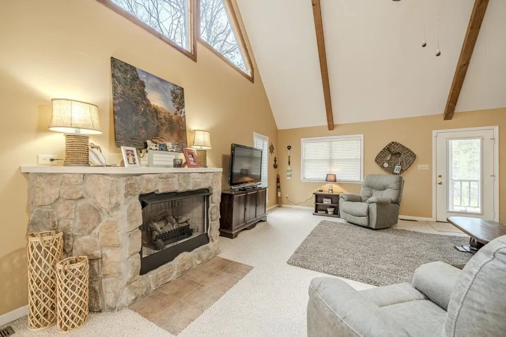 65 L SEALY CV Counce, TN 38326