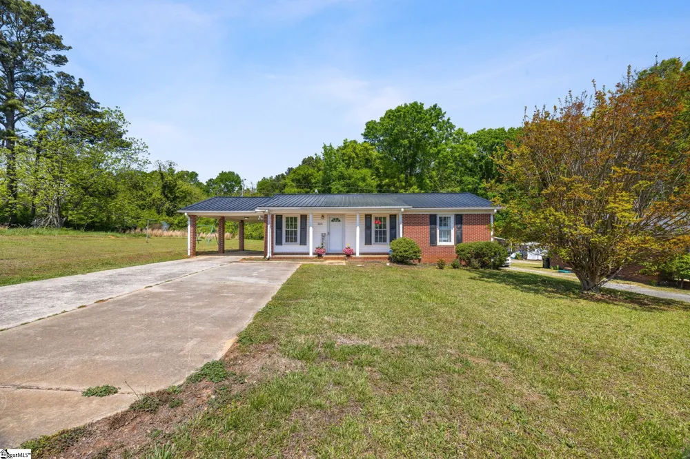 309 E Hampton Avenue Honea Path, SC 29654