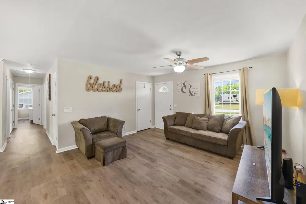 309 E Hampton Avenue Honea Path, SC 29654