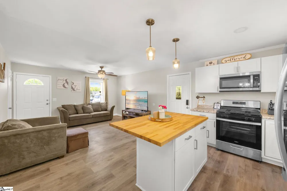 309 E Hampton Avenue Honea Path, SC 29654
