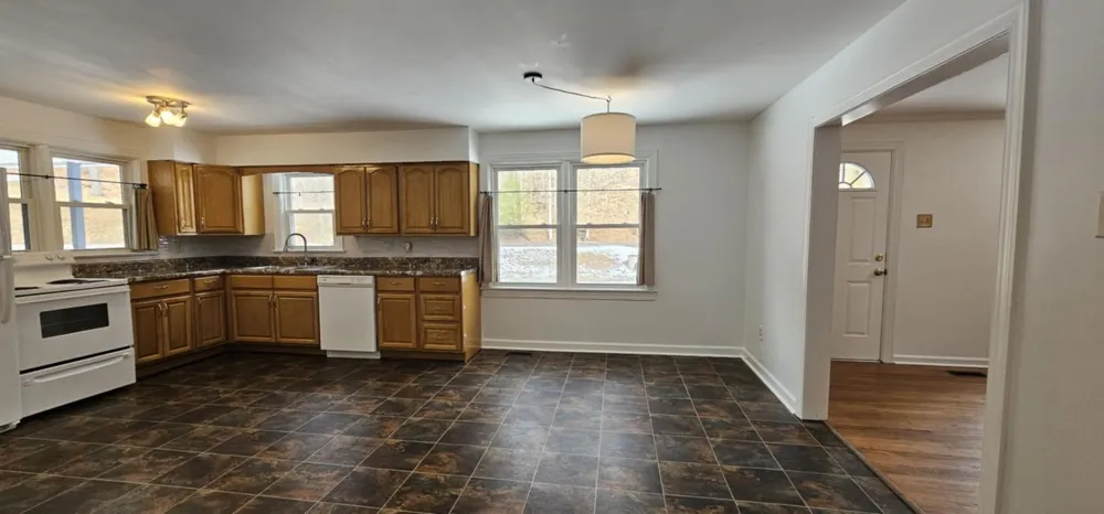 4479 Stenberg Rd Whites Creek, TN 37189