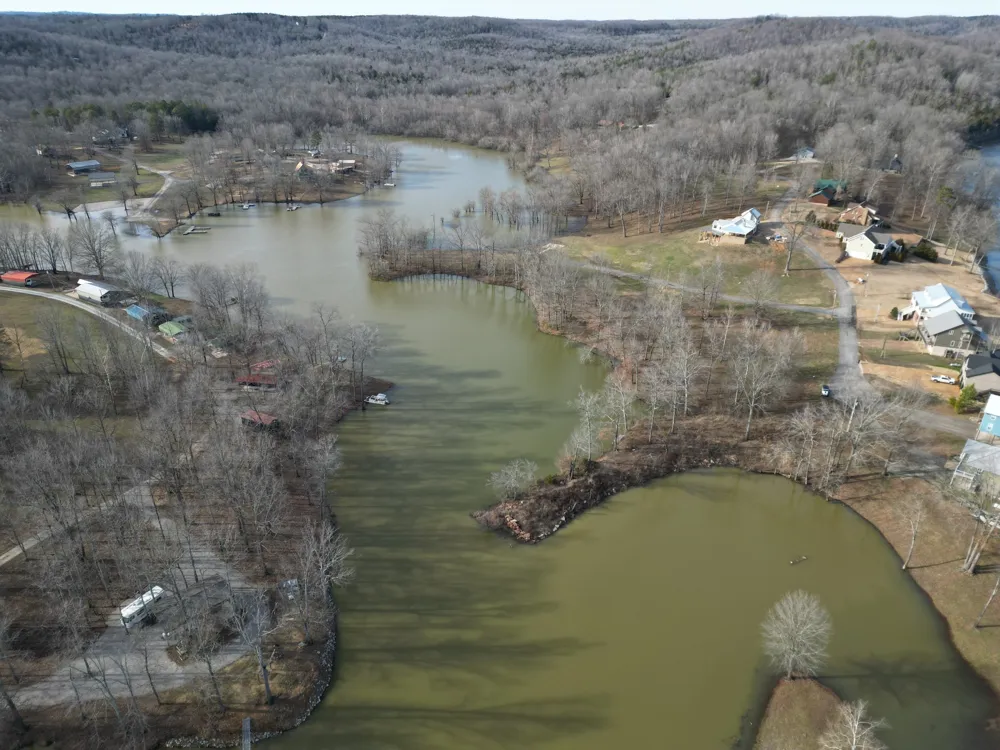 17 Clearwater Cr Bath Springs, TN 38311