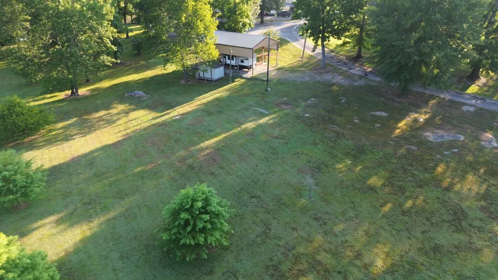 17 Clearwater Cr Bath Springs, TN 38311