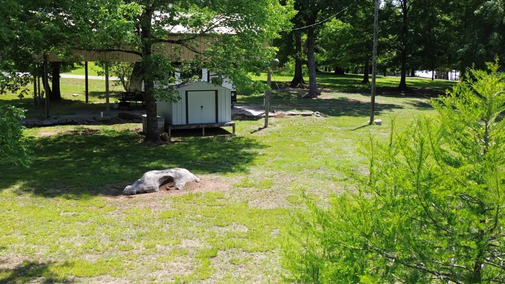 17 Clearwater Cr Bath Springs, TN 38311