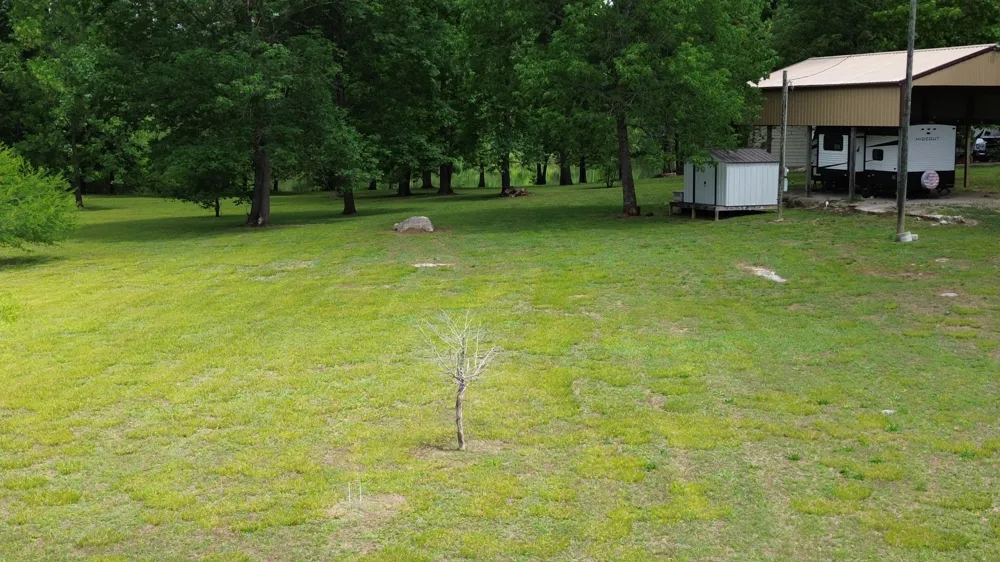 17 Clearwater Cr Bath Springs, TN 38311