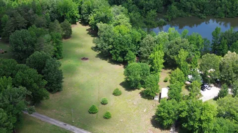 17 Clearwater Cr