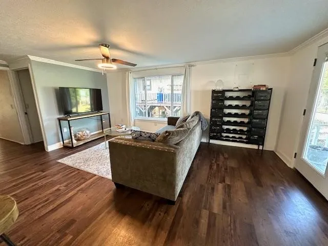 70 POINT WAY Saltillo, TN 38370