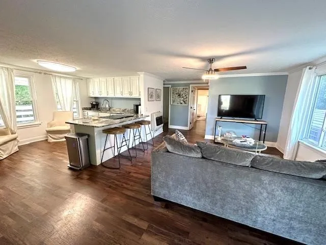 70 POINT WAY Saltillo, TN 38370