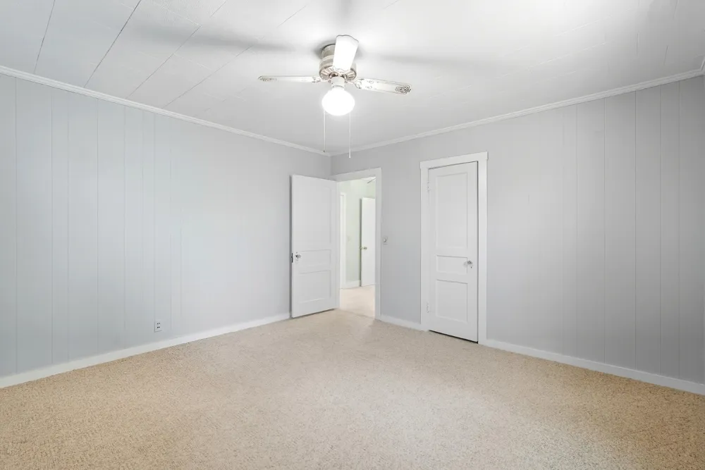 135 Main St Mc Ewen, TN 37101