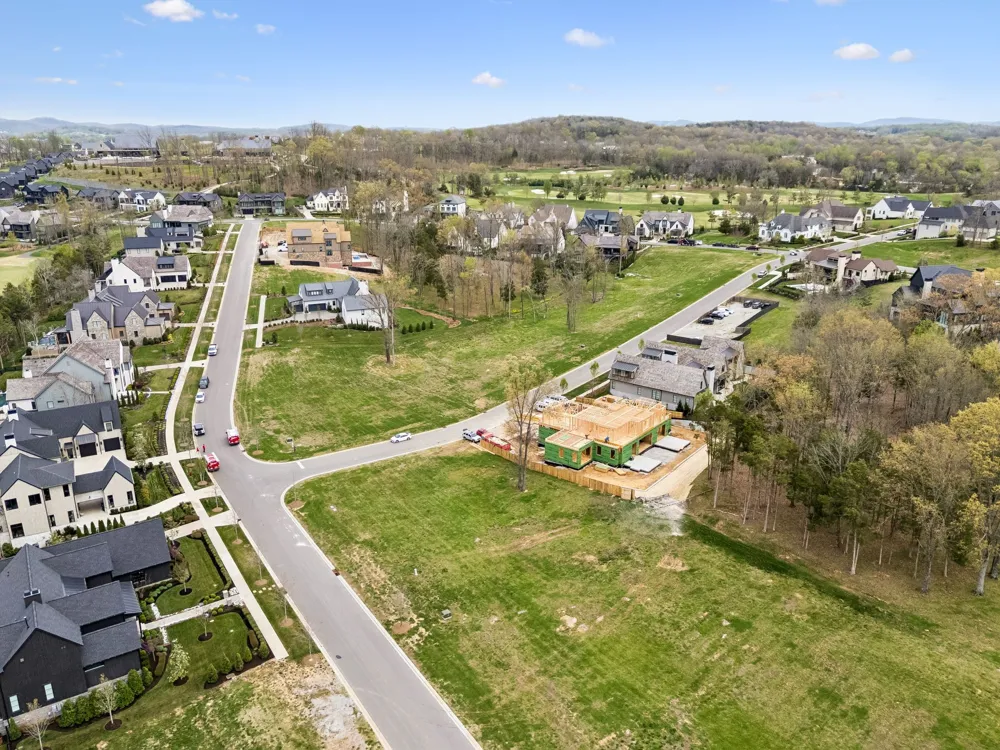 7124 Lanceleaf Dr College Grove, TN 37046