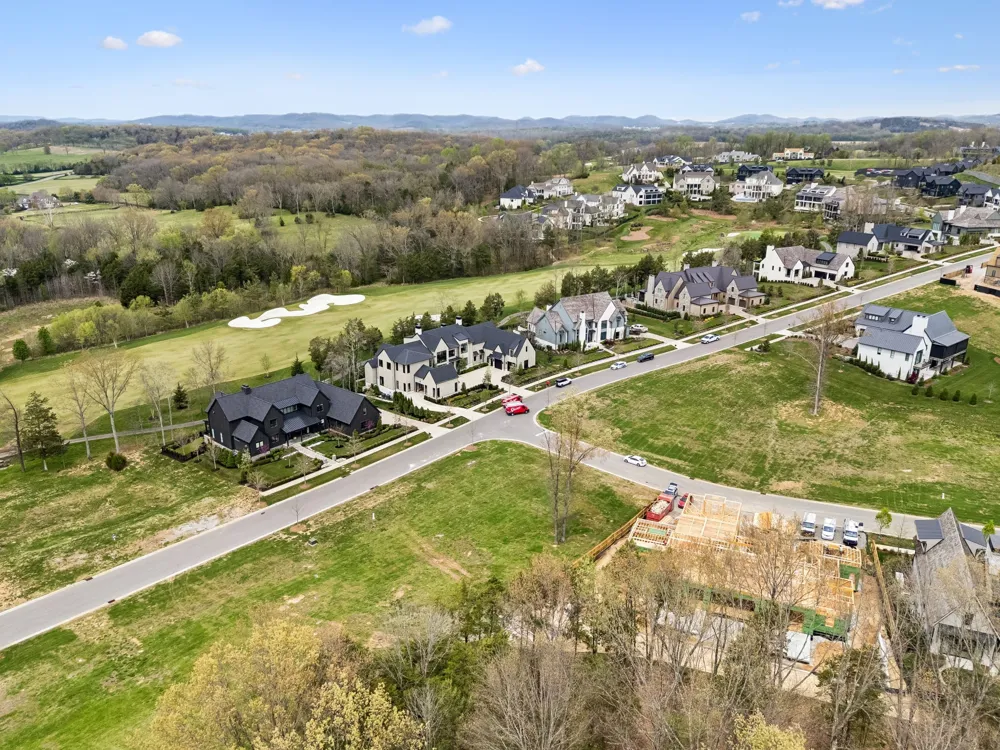 7124 Lanceleaf Dr College Grove, TN 37046