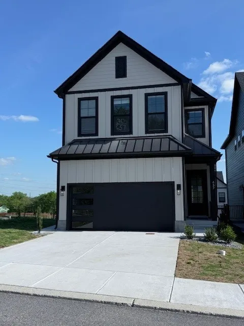 680 Gustaf Dr