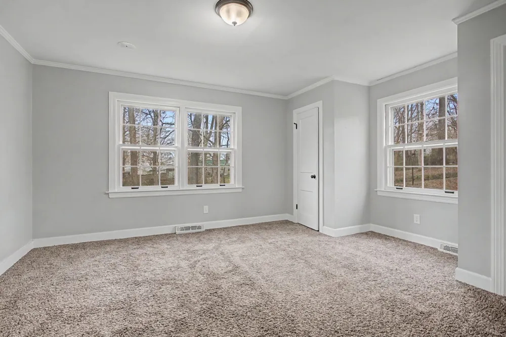 107 Cherry St Centerville, TN 37033