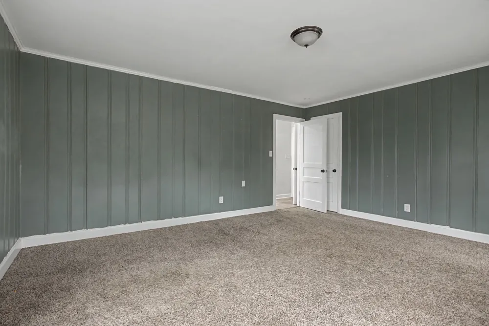 107 Cherry St Centerville, TN 37033