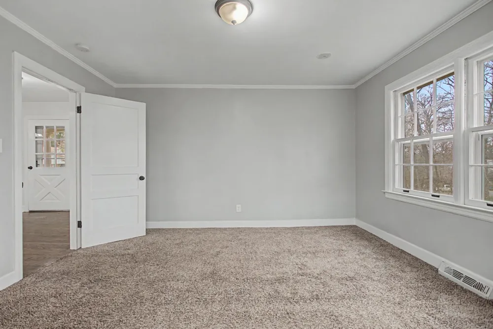 107 Cherry St Centerville, TN 37033