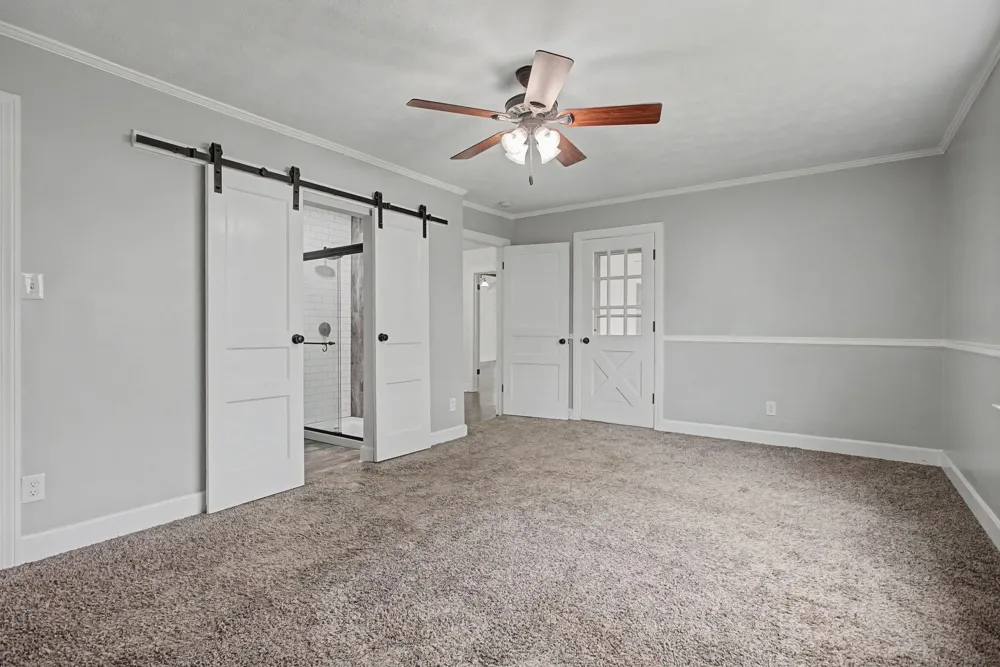 107 Cherry St Centerville, TN 37033