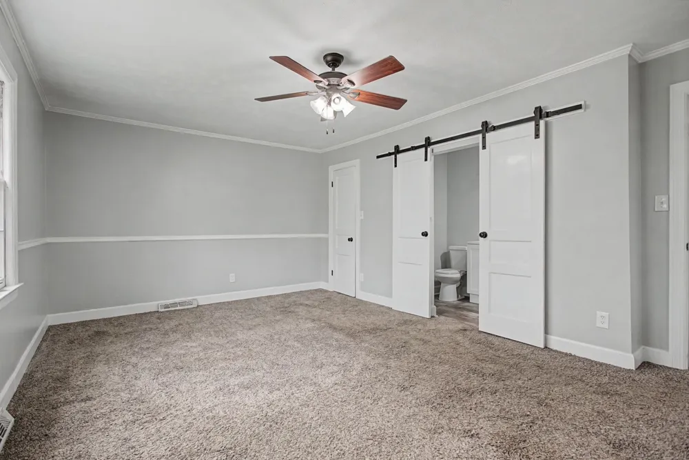 107 Cherry St Centerville, TN 37033