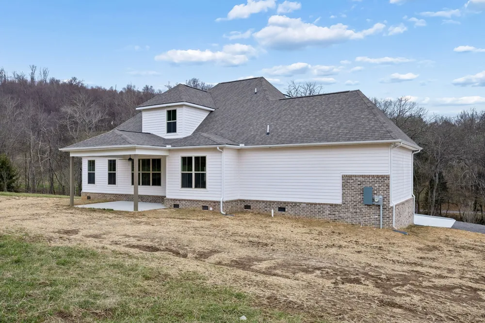 1561 Opossum Paw Rd Beechgrove, TN 37018