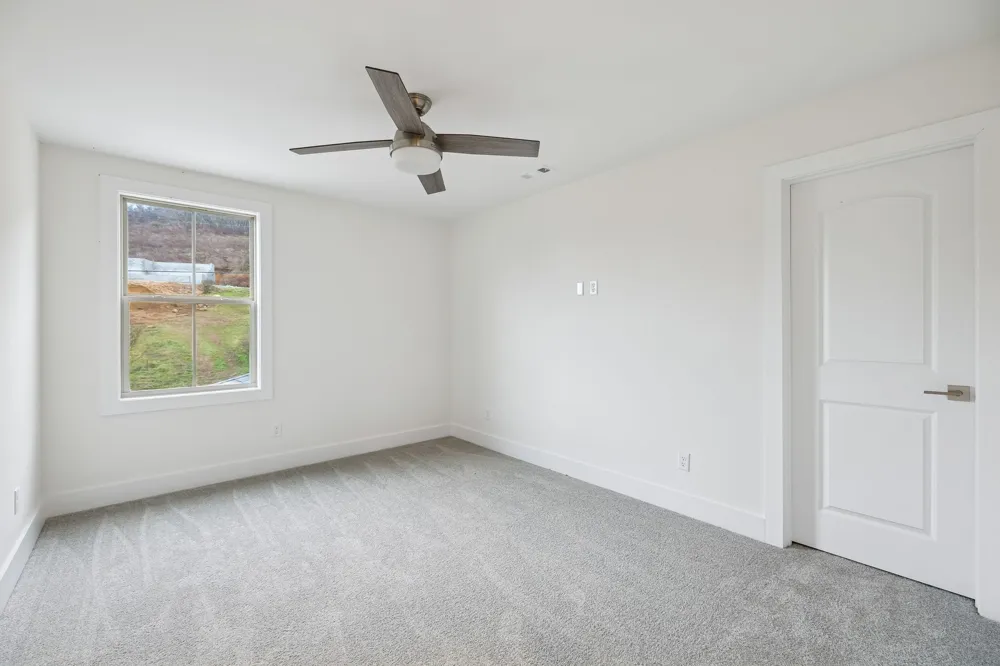 1561 Opossum Paw Rd Beechgrove, TN 37018