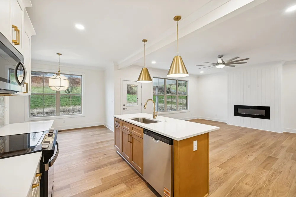 1561 Opossum Paw Rd Beechgrove, TN 37018