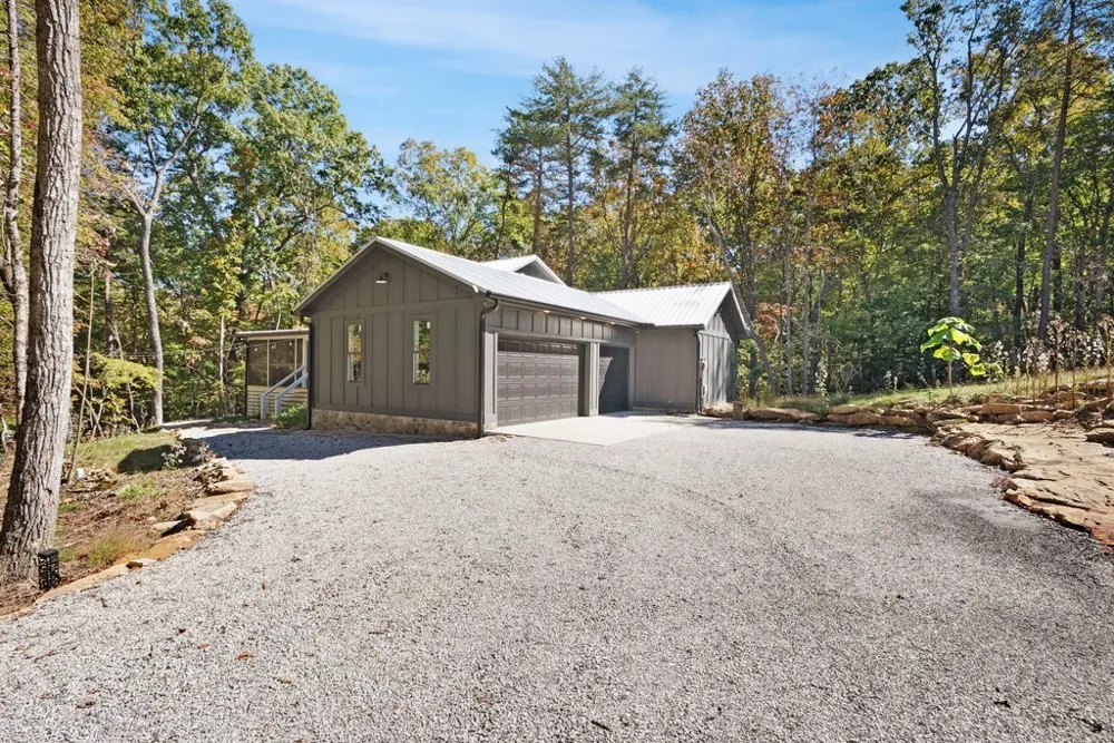 2266 Timberwood Trce Monteagle, TN 37356