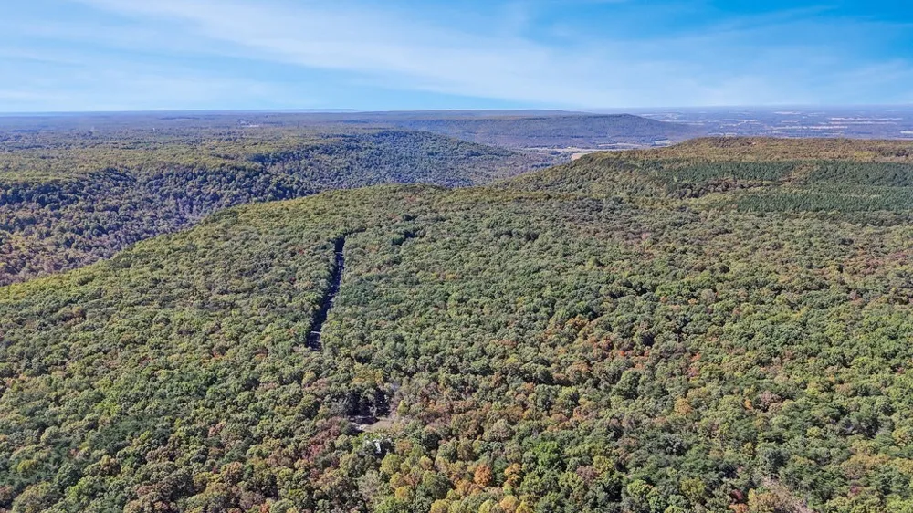 2266 Timberwood Trce Monteagle, TN 37356