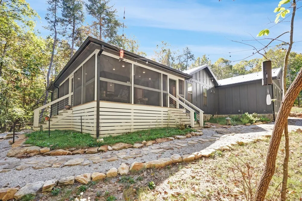 2266 Timberwood Trce Monteagle, TN 37356
