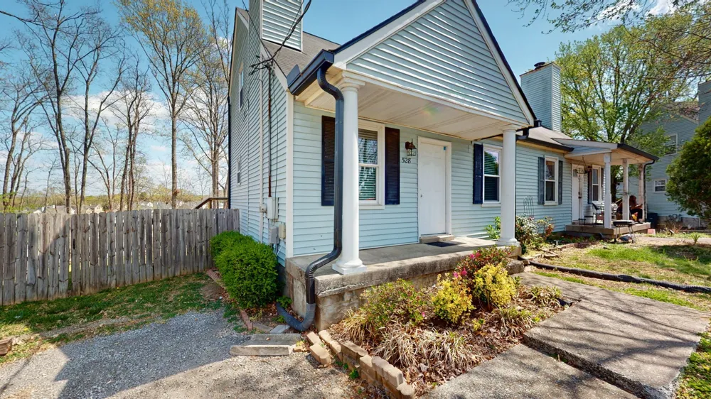 528 Debbie Dr Hermitage, TN 37076