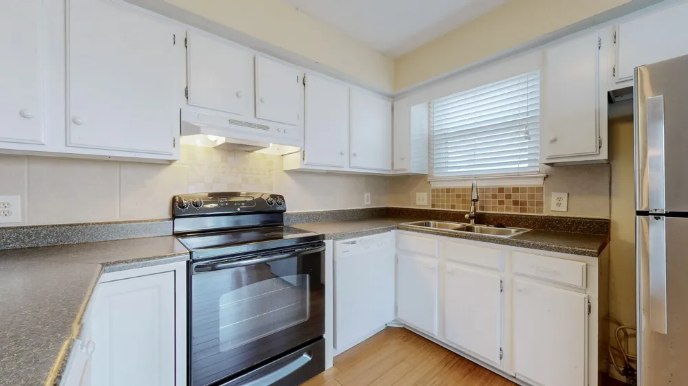 528 Debbie Dr Hermitage, TN 37076