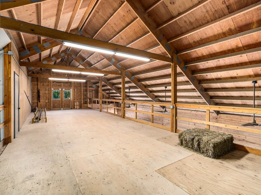 1032 Forest Dr Kingston Springs, TN 37082