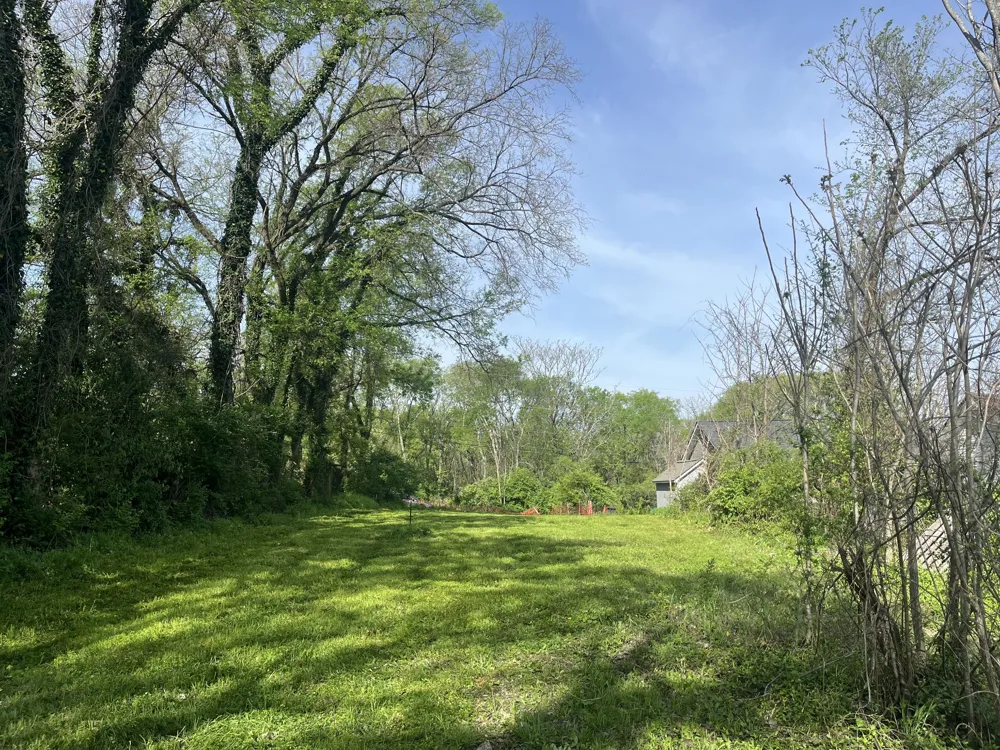 205 N High St Columbia, TN 38401