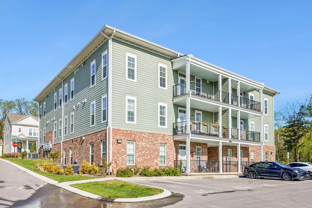 3220 Patcham Dr #204 Nolensville, TN 37135