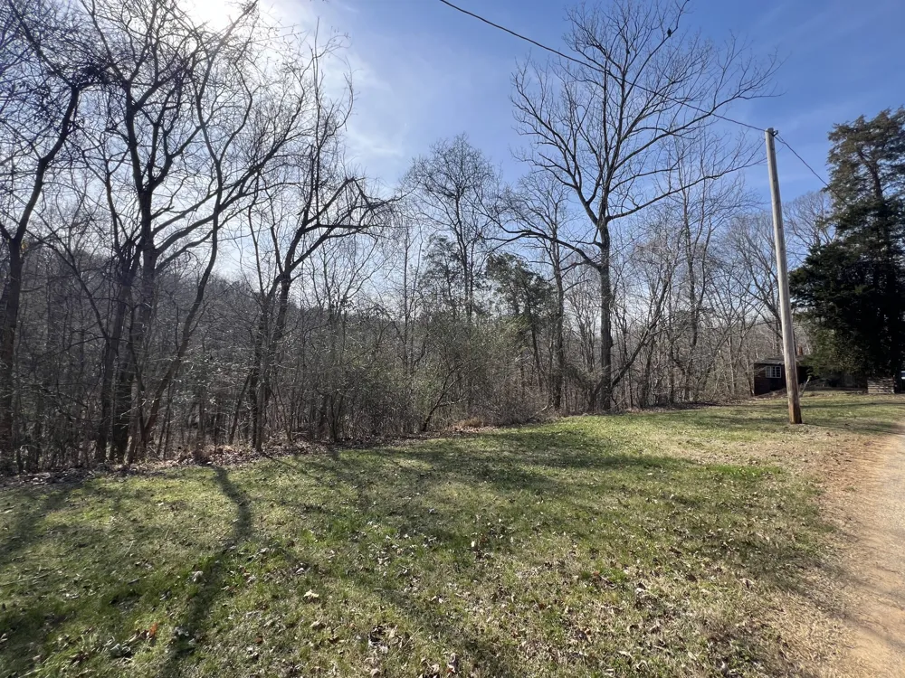 1200 River Rd Clarksville, TN 37040