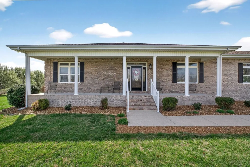 450 Low Gap Rd Sparta, TN 38583
