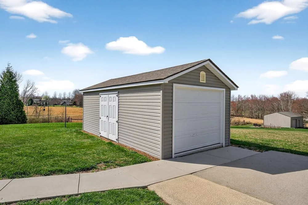 450 Low Gap Rd Sparta, TN 38583