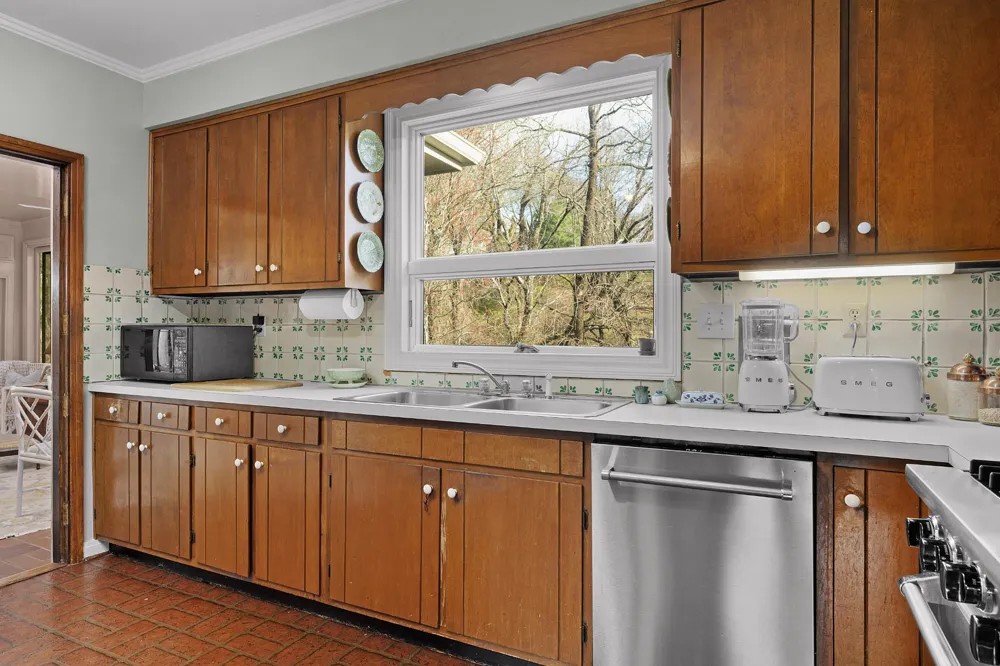 1001 Fleetwood Drive Lookout Mountain, GA 30750