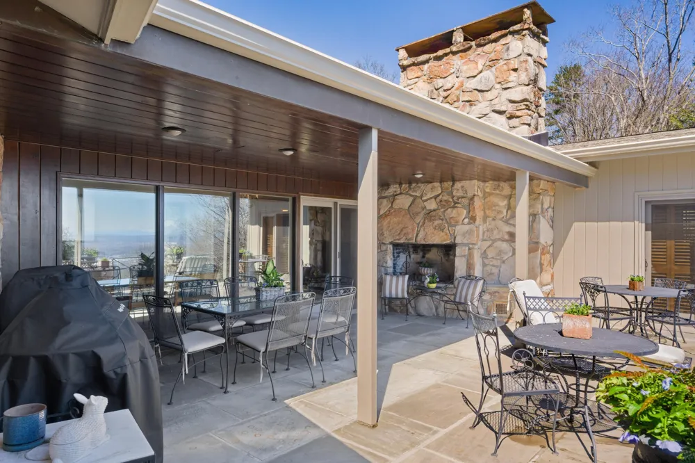 1001 Fleetwood Drive Lookout Mountain, GA 30750