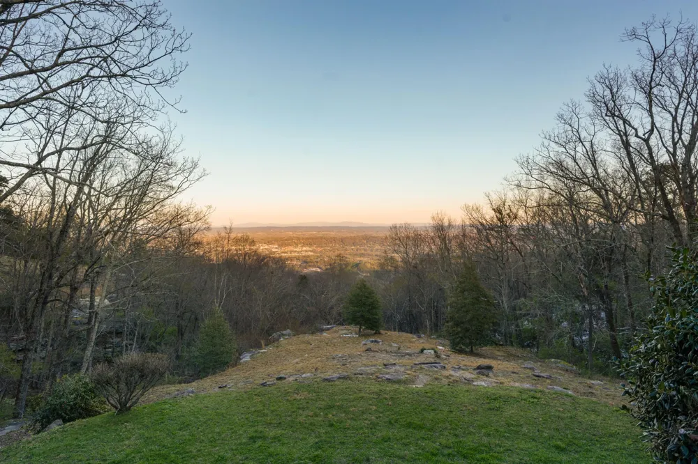 1001 Fleetwood Drive Lookout Mountain, GA 30750