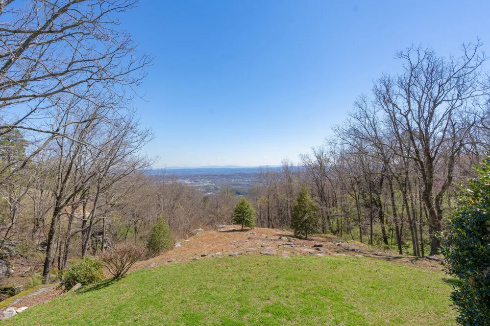 1001 Fleetwood Drive Lookout Mountain, GA 30750