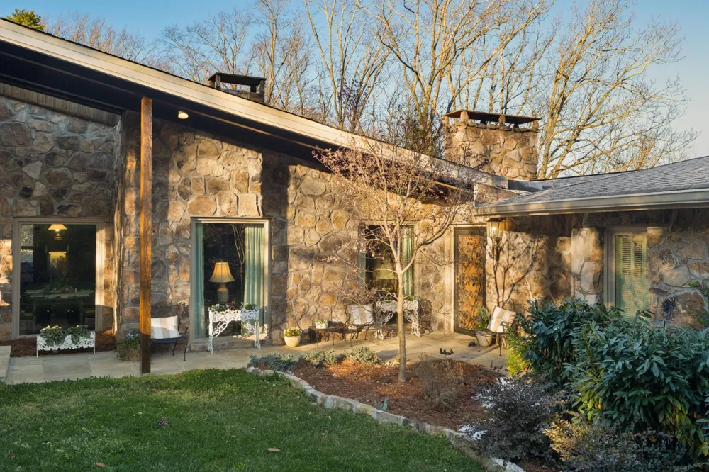 1001 Fleetwood Drive Lookout Mountain, GA 30750