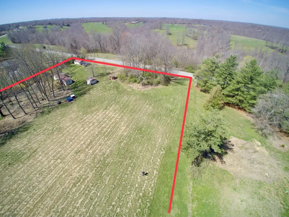 10974 Galen Rd Lafayette, TN 37083