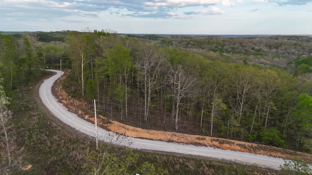 75 Overlook Trl Stewart, TN 37175