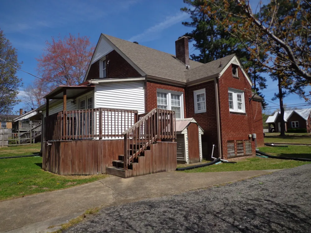181 Washington Ave Camden, TN 38320