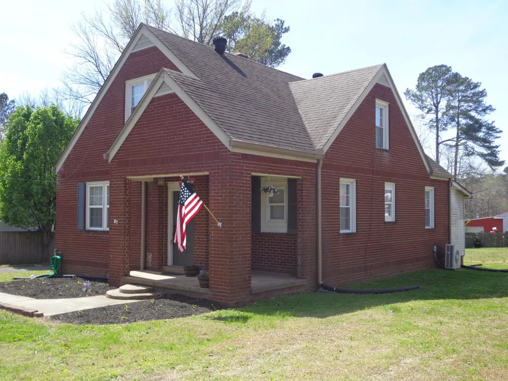 181 Washington Ave Camden, TN 38320